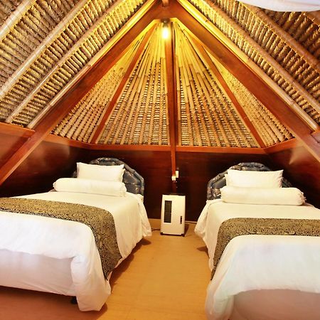 Villa Bukit Nusa Lembongan Room photo