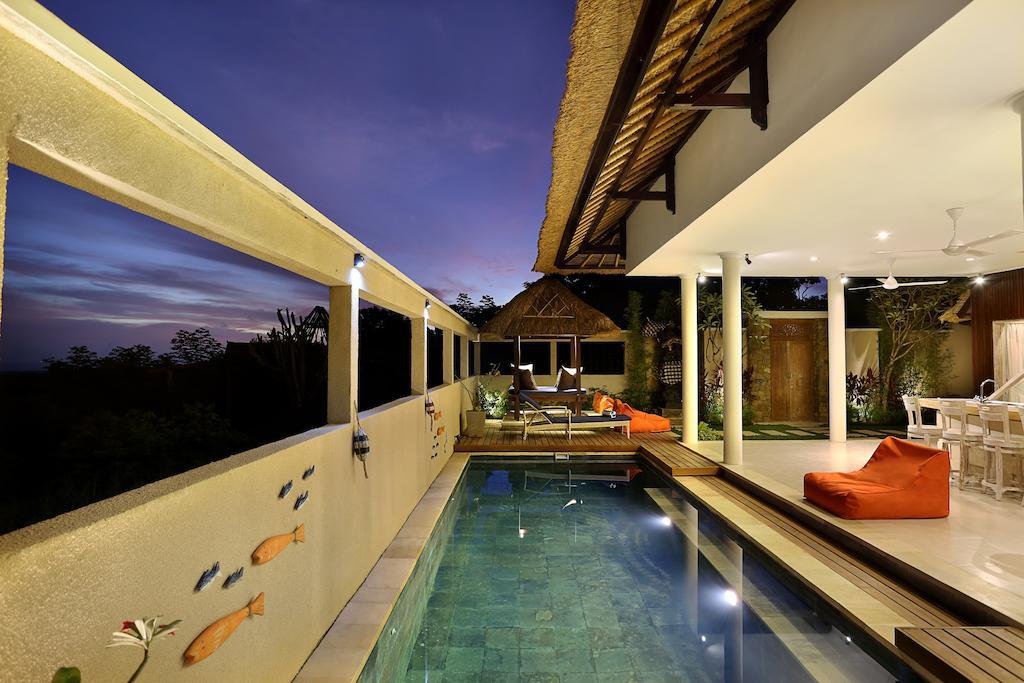 Villa Bukit Nusa Lembongan Exterior photo