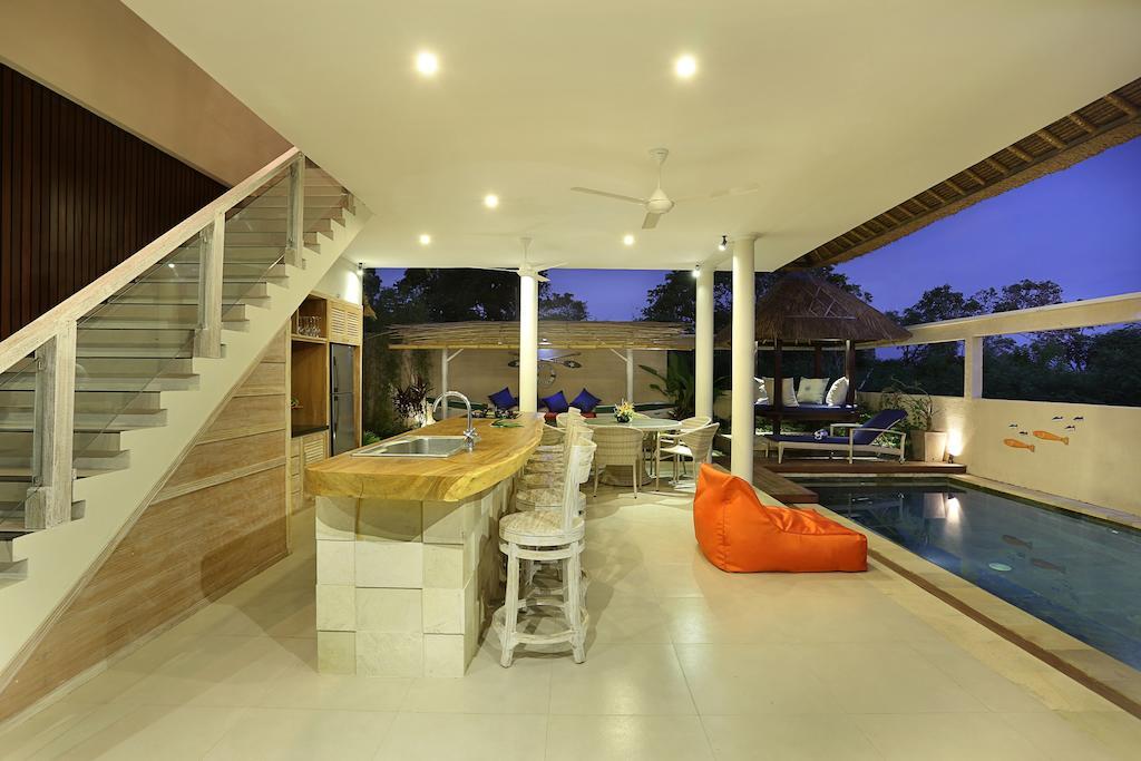 Villa Bukit Nusa Lembongan Exterior photo