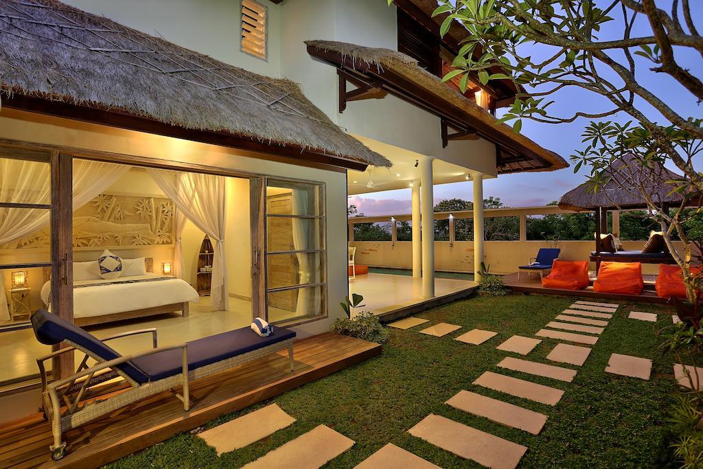 Villa Bukit Nusa Lembongan Exterior photo