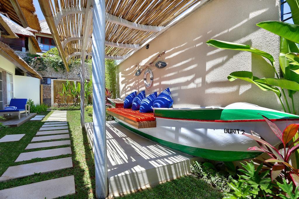 Villa Bukit Nusa Lembongan Exterior photo